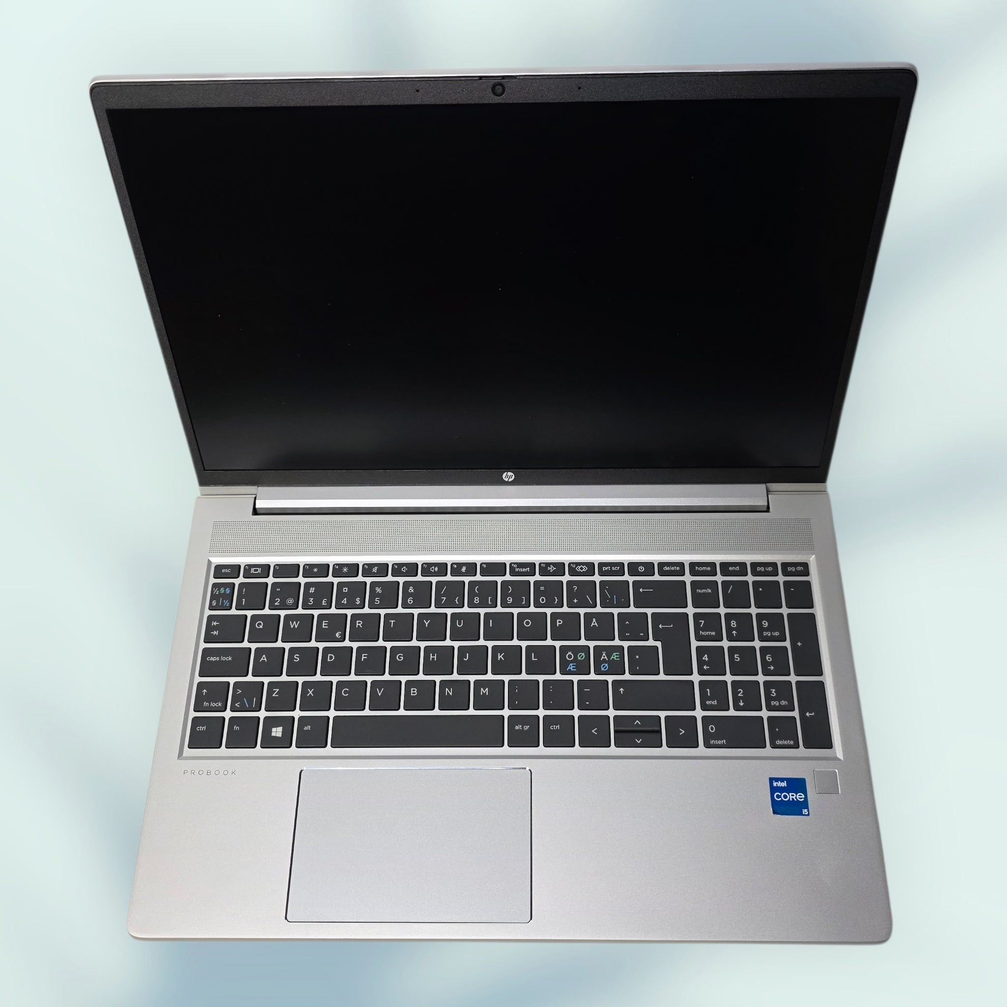 HP ProBook 450 G8 (15,6") – i5-1135G7, 8GB, 256GB SSD – Siisti yrityskannettava