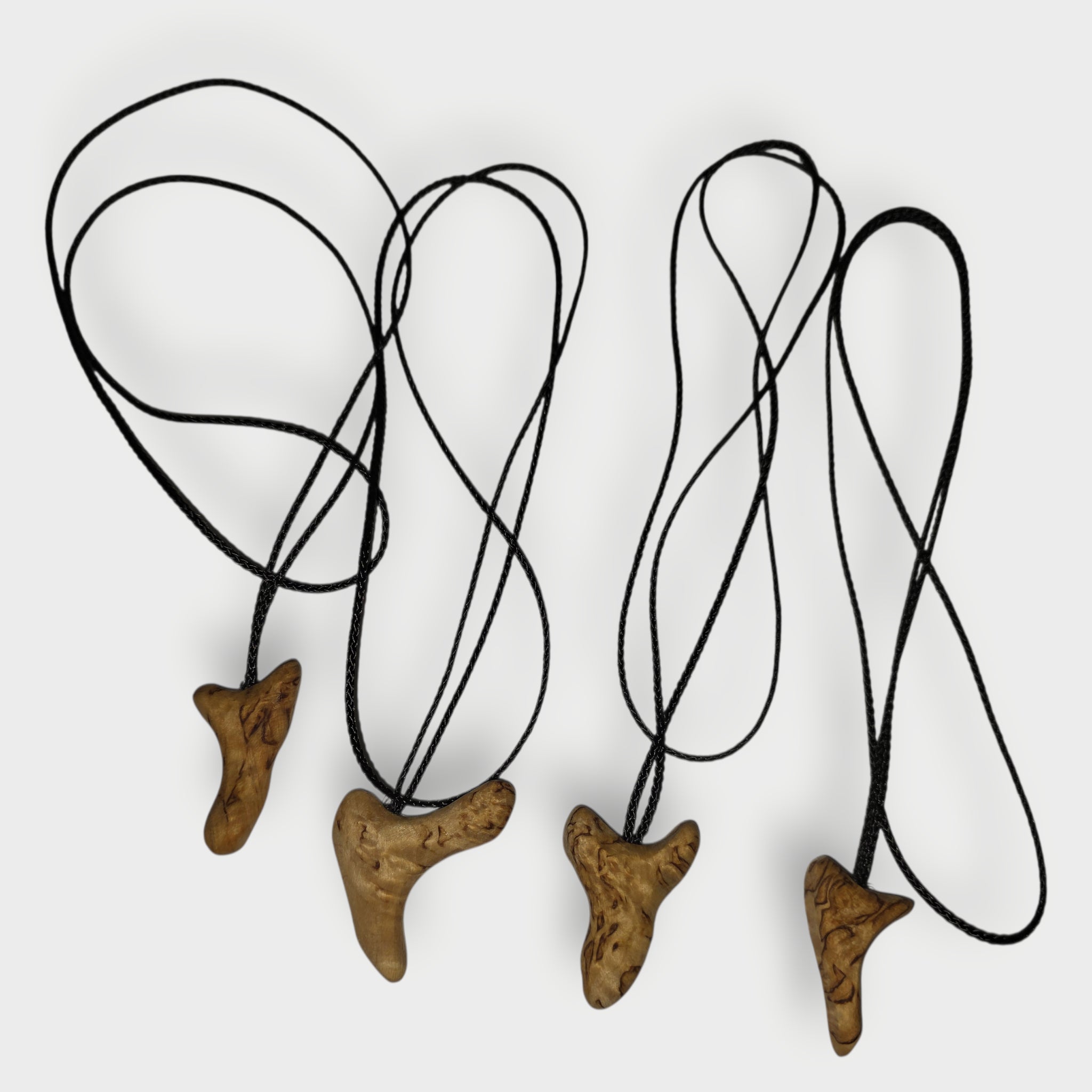 Visapuu-yllätys – Taiteilijan valinta kuvien malleista Pääkuva